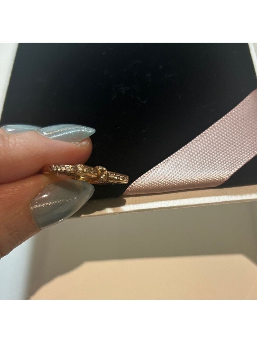 Pandora Rose Gold Bow Ring - Picture 3 of 6